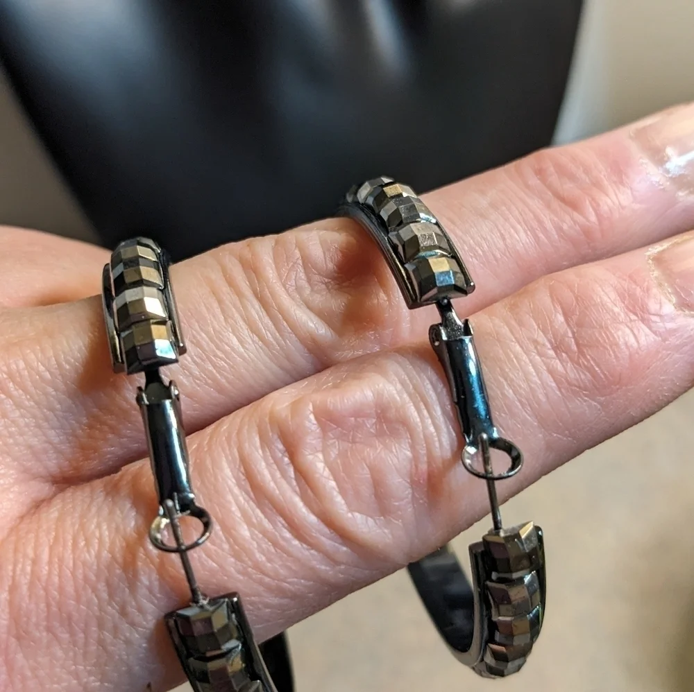 g‎ by Gennaro Black Jeweled Hoops
